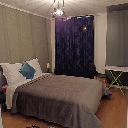 Appartement Chambre Moon Ray proche Paris à Stains Extérieur photo